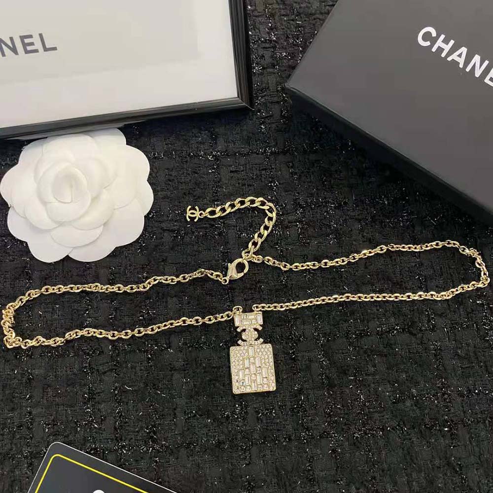 Chanel Women Long Pendant Necklace in Metal and Strass (6)