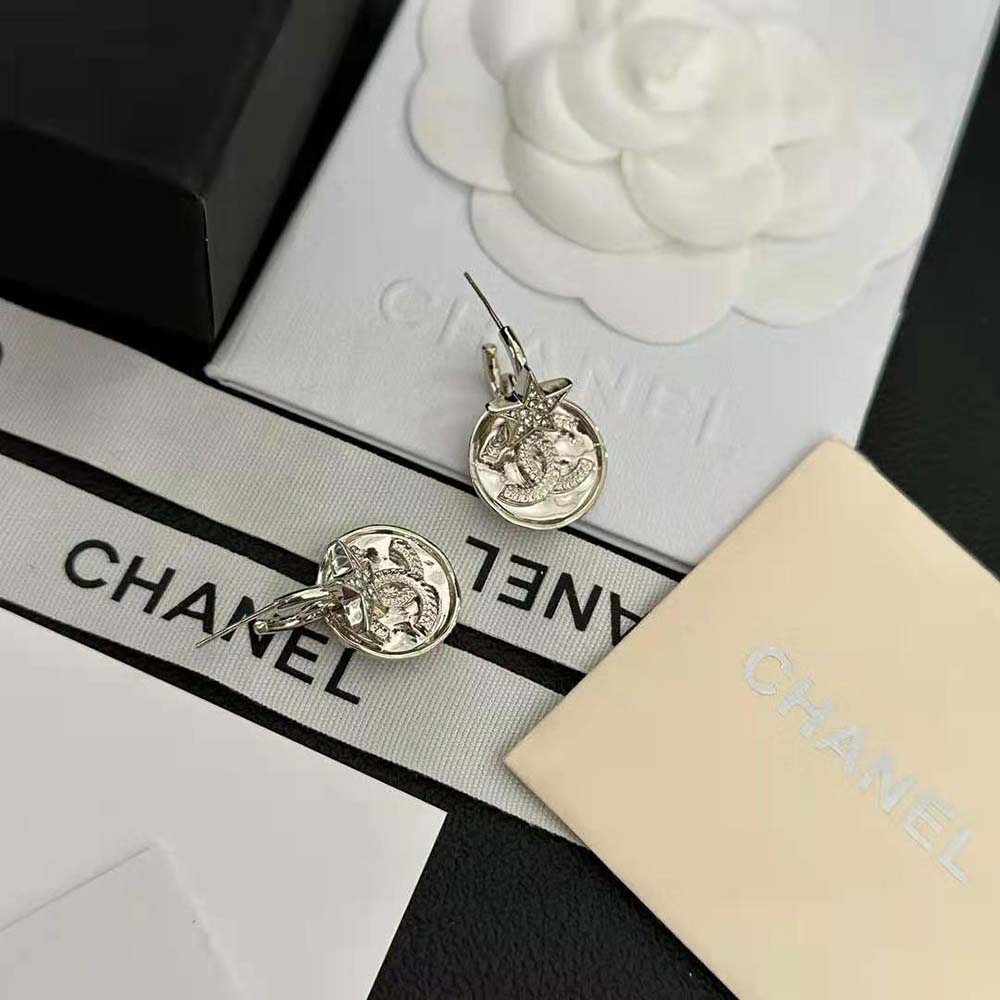 Chanel Women Pendant Earrings in Metal and Strass (4)