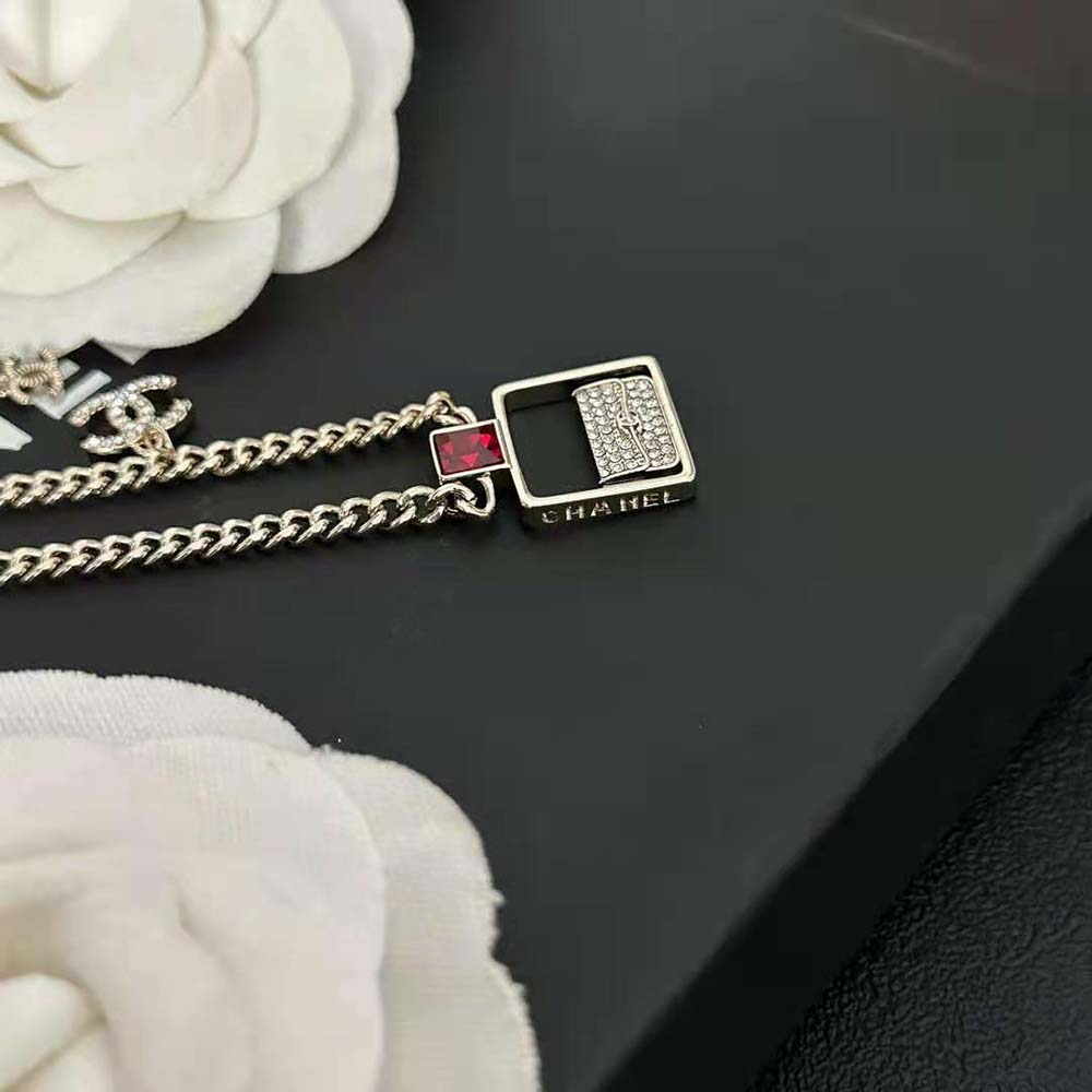 Chanel Women Pendant Necklace in Metal and Strass (6)