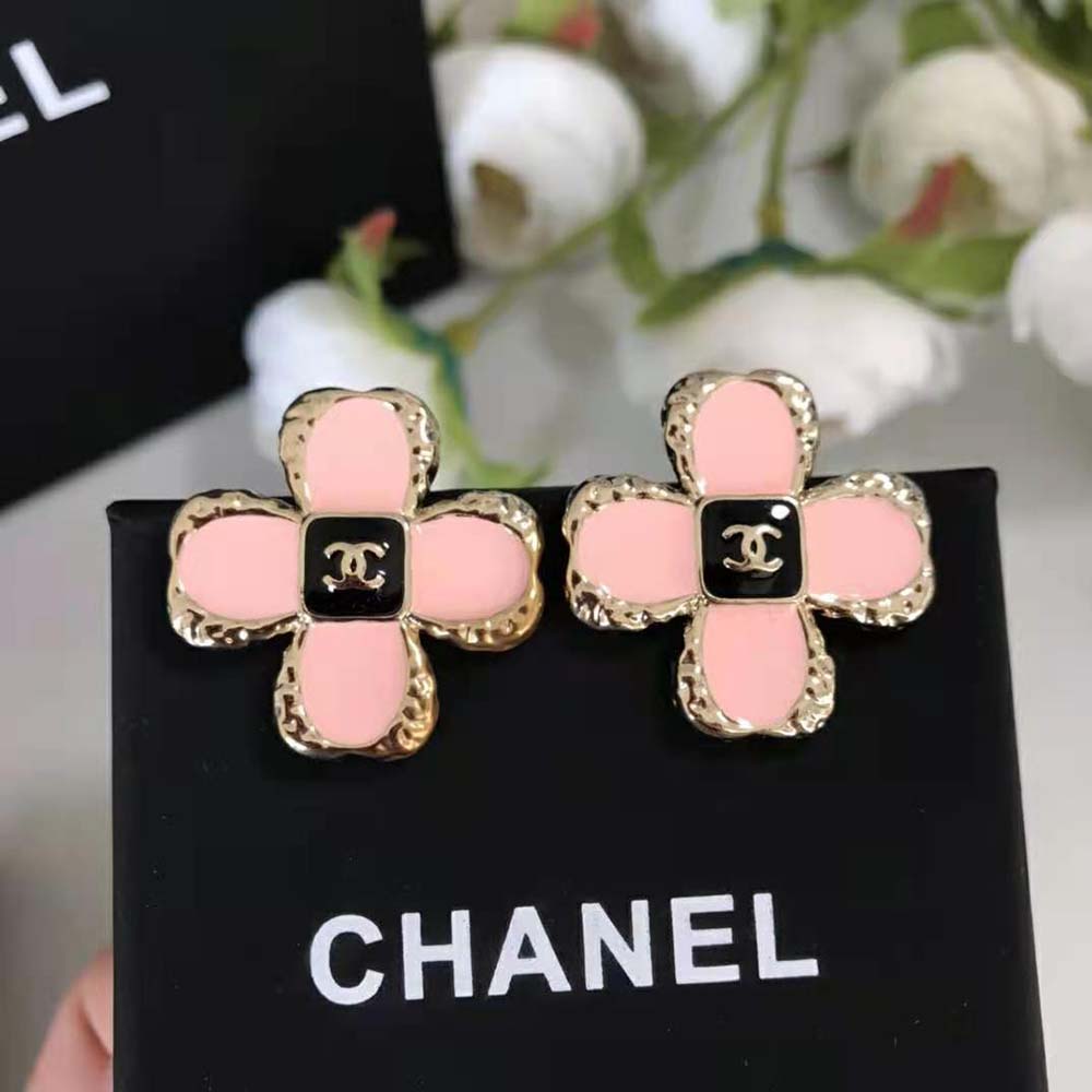 Chanel Women Stud Earrings in Metal and Resin (6)