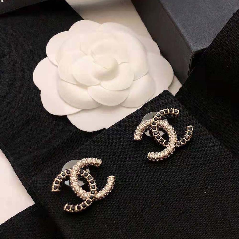 Chanel Women Stud Earrings in Metal and Strass (6)