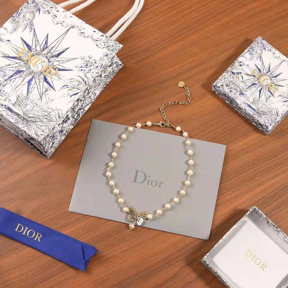 Dior Women Métamorphose Choker Gold-Finish Metal and White Resin Pearls (3)