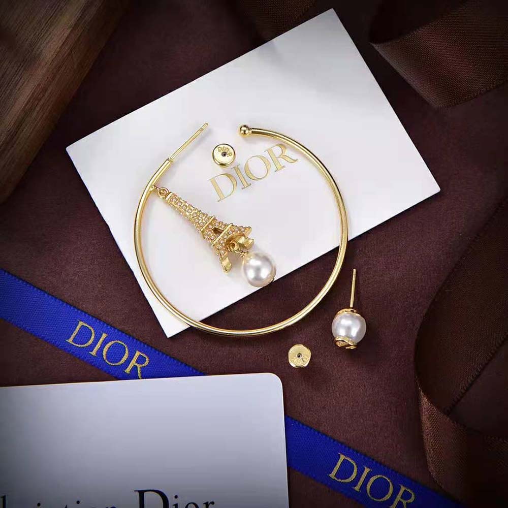 Dior Women Plan De Paris Earrings Gold-Finish Metal and White Resin Pearls (5)