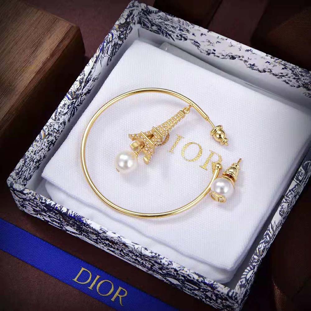 Dior Women Plan De Paris Earrings Gold-Finish Metal and White Resin Pearls (6)