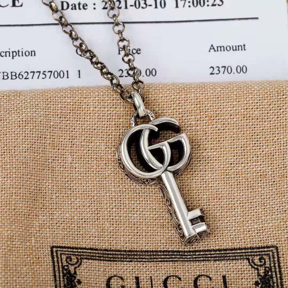 Gucci Women Double G Key Necklace (7)