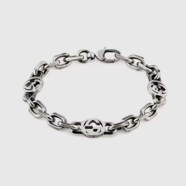 Gucci Women Silver Bracelet with Interlocking G (1)