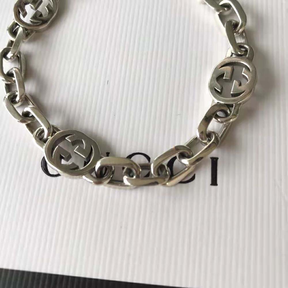 Gucci Women Silver Bracelet with Interlocking G (7)