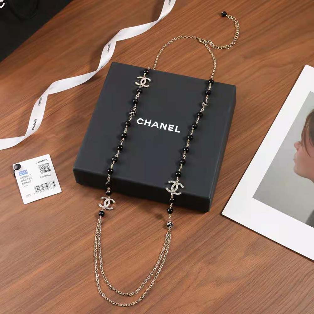 Chanel Women Long Necklace in Metal Glass Pearls and Strass (2)