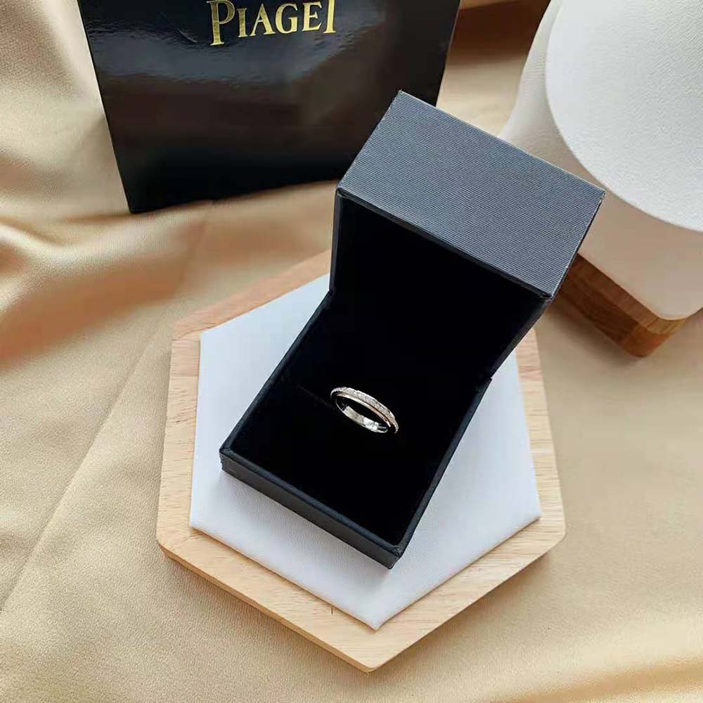 Piaget Women Possession Ring in 18K White Gold (9)