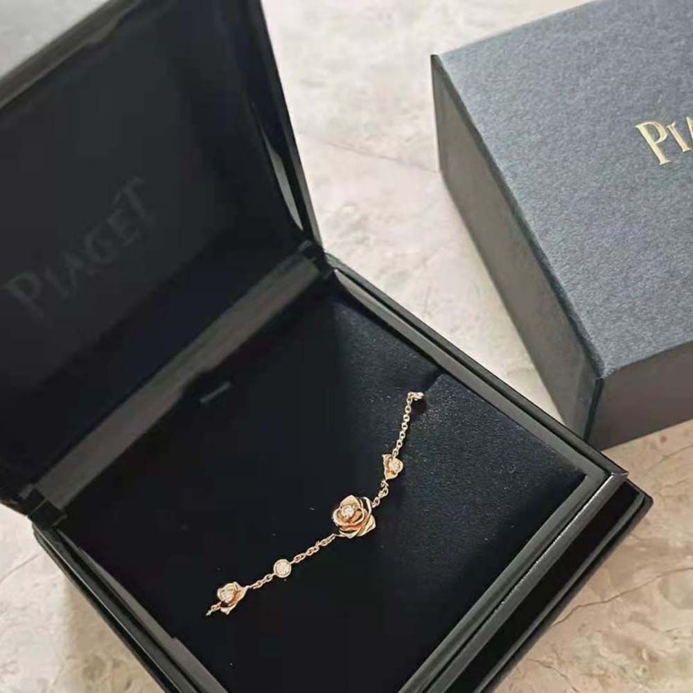 Piaget Women Rose Bracelet in 18K Rose Gold (3)