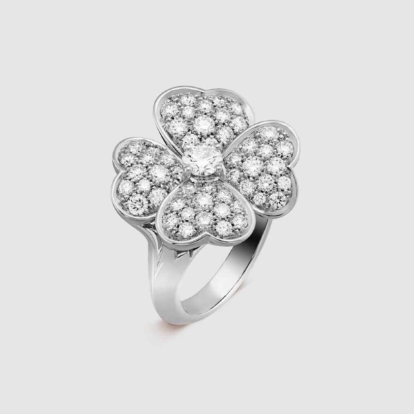 Van Cleef & Arpels Lady Cosmos Medium Model Ring in 18K White Gold (1)