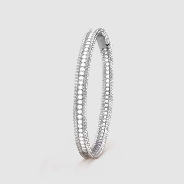 Van Cleef & Arpels Lady Perlée Diamonds Bracelet 1 Row Medium Model (1)