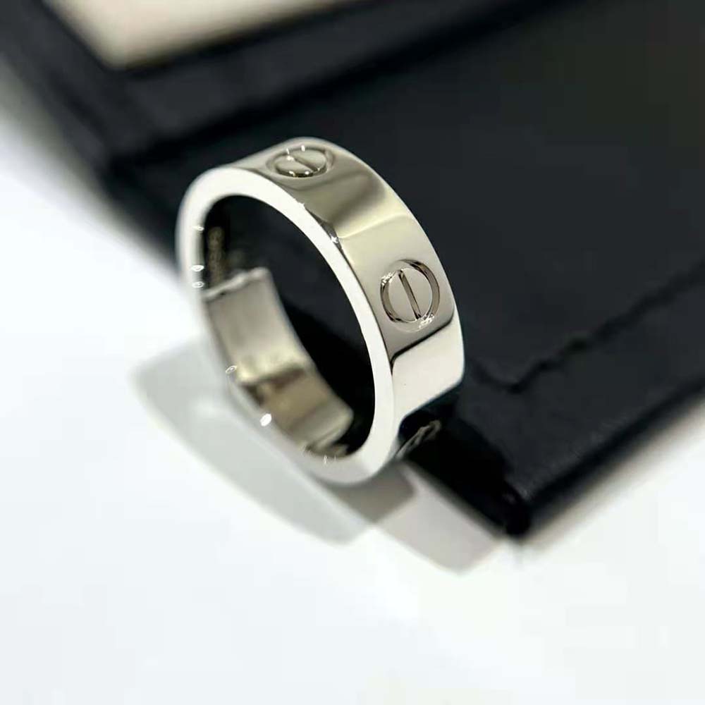 Cartier Women LOVE Ring in White Gold (6)