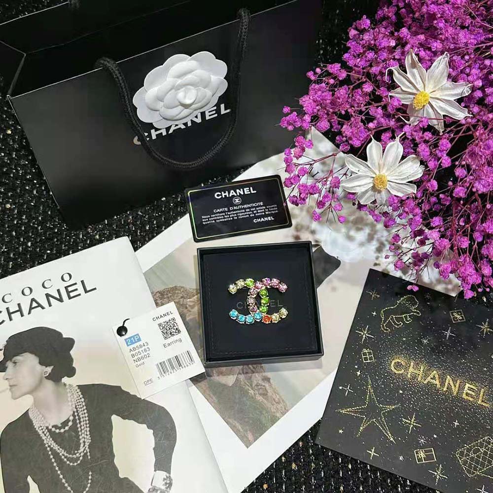Chanel Women Brooch in Metal and Diamantés (3)