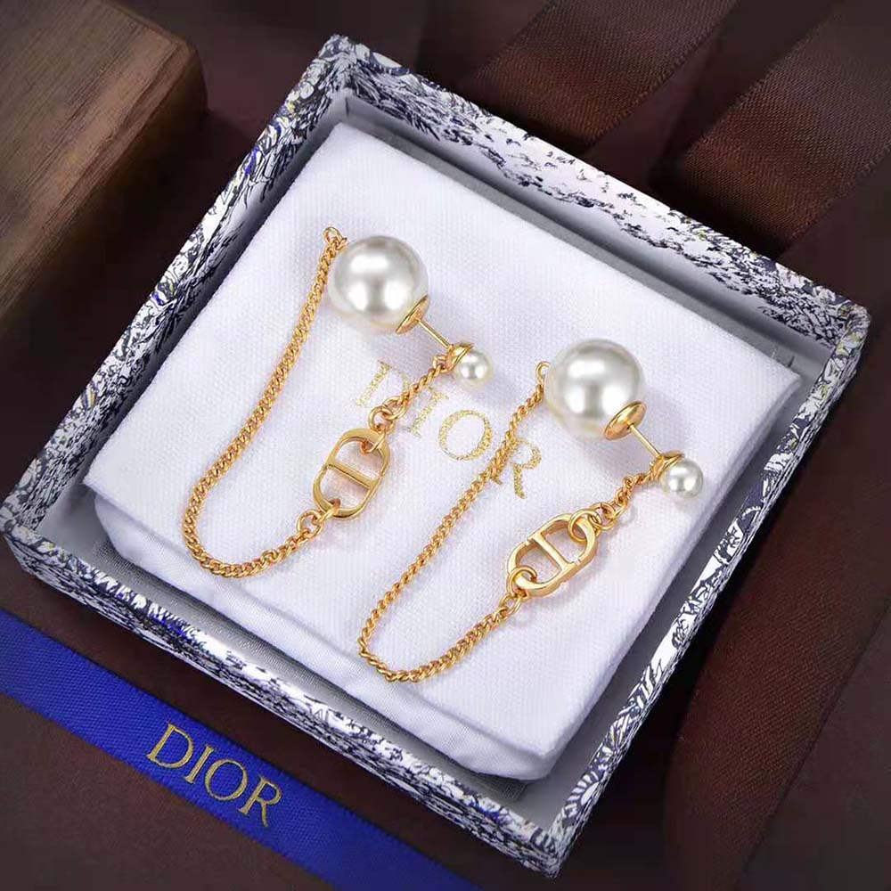 Dior Women 30 Tribales Earrings Gold-Finish Metal and White Resin Pearls (4)