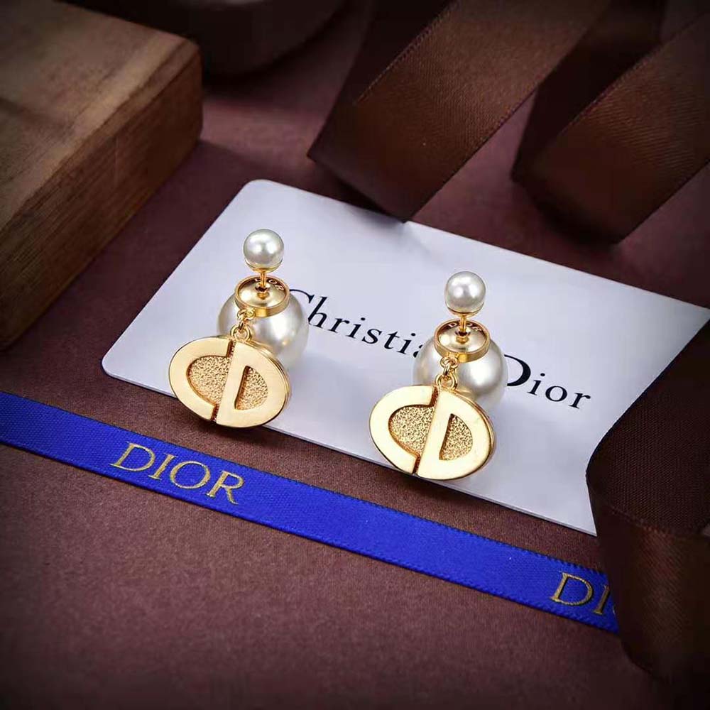 Dior Women Tribales Earrings Gold-Finish Metal and White Resin Pearls (4)