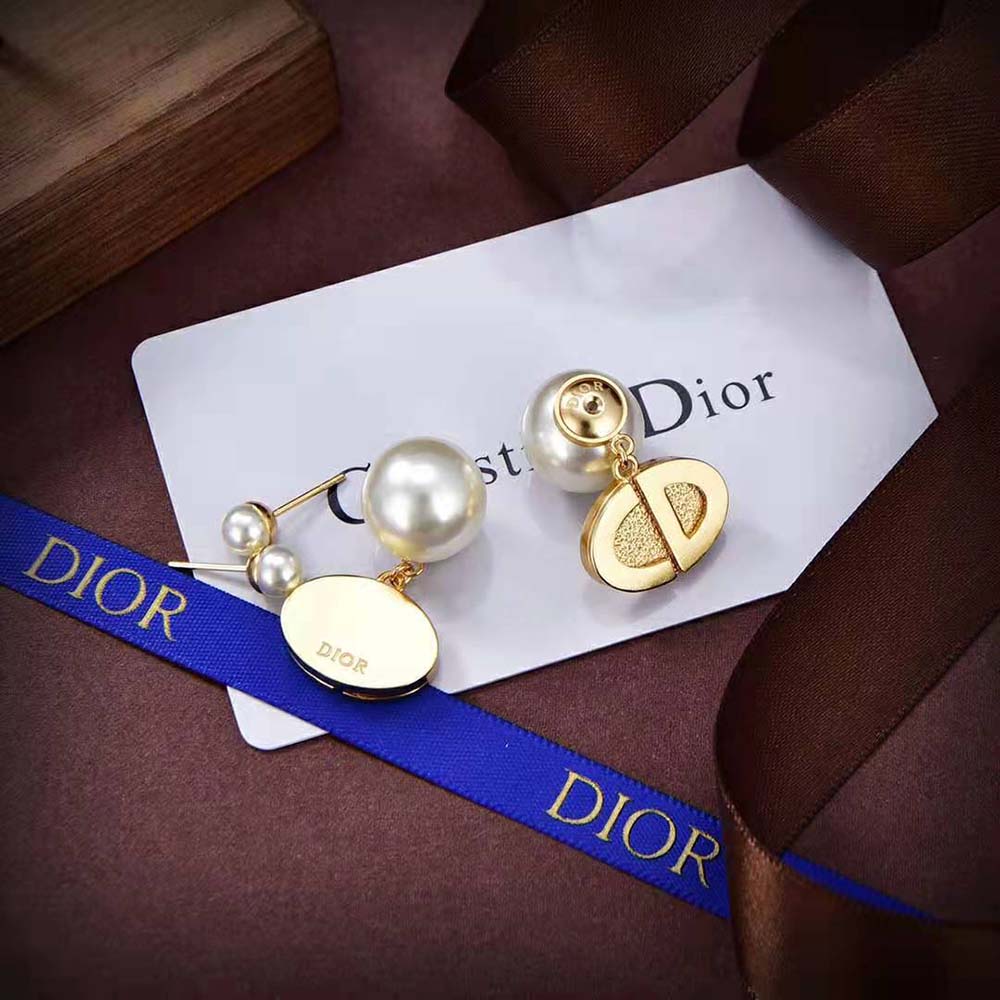 Dior Women Tribales Earrings Gold-Finish Metal and White Resin Pearls (5)