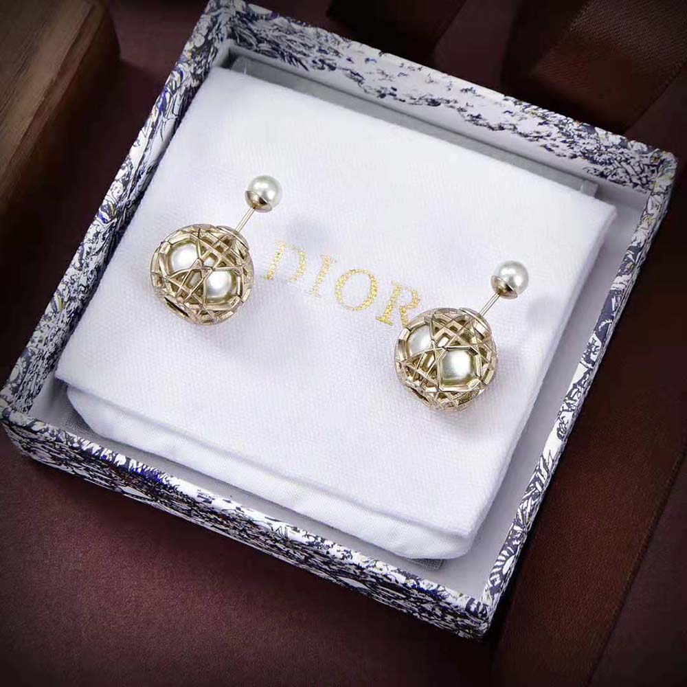 Dior Women Tribales Earrings White Resin Pearls and Gold-Finish Metal (4)