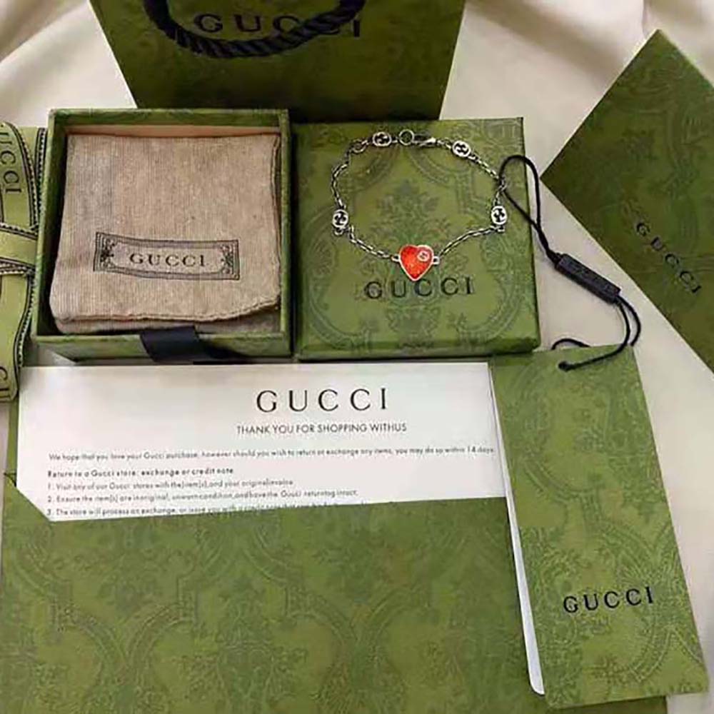 Gucci Women Heart Bracelet with Interlocking G-Red (5)