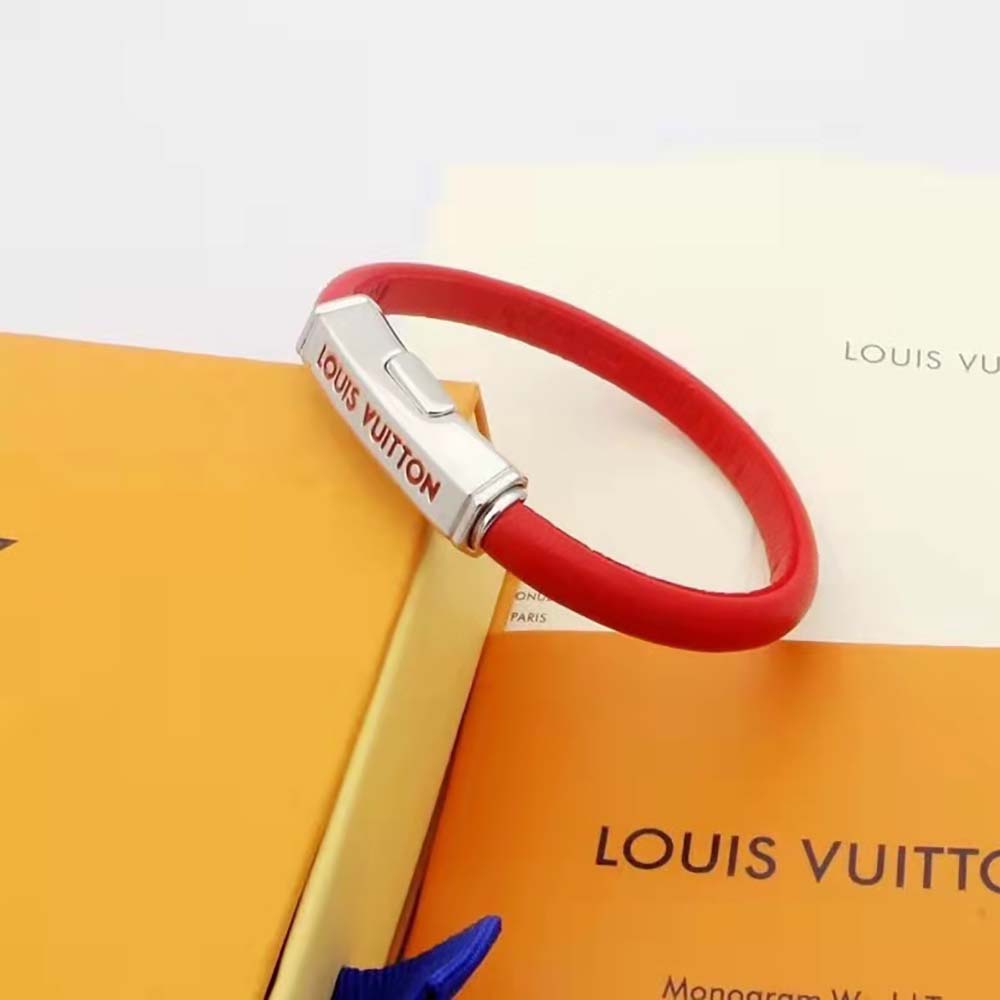 Louis Vuitton Women Clip It Bracelet (7)