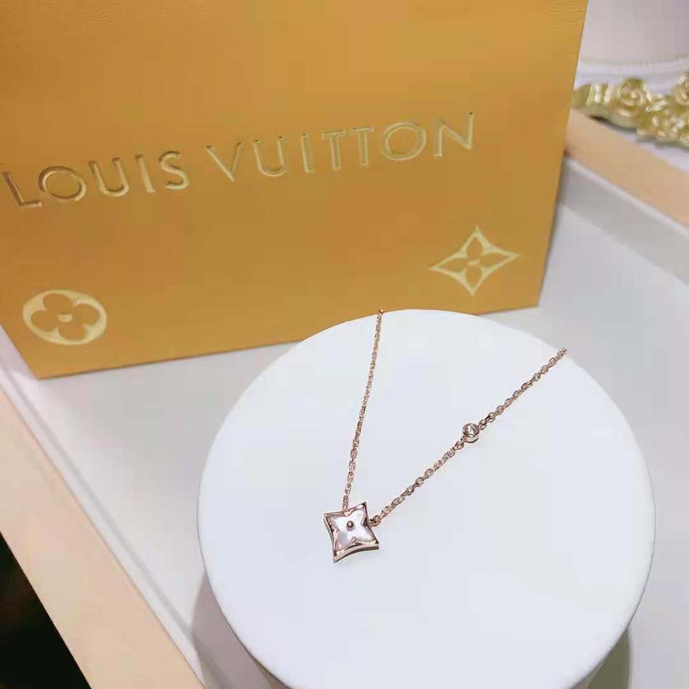 Louis Vuitton Women Color Blossom Star Pendant in Pink Gold (2)