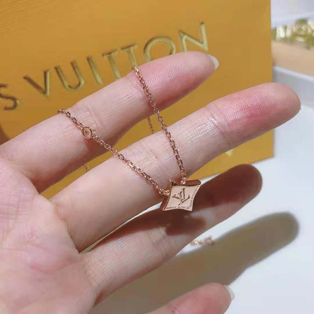 Louis Vuitton Women Color Blossom Star Pendant in Pink Gold (5)
