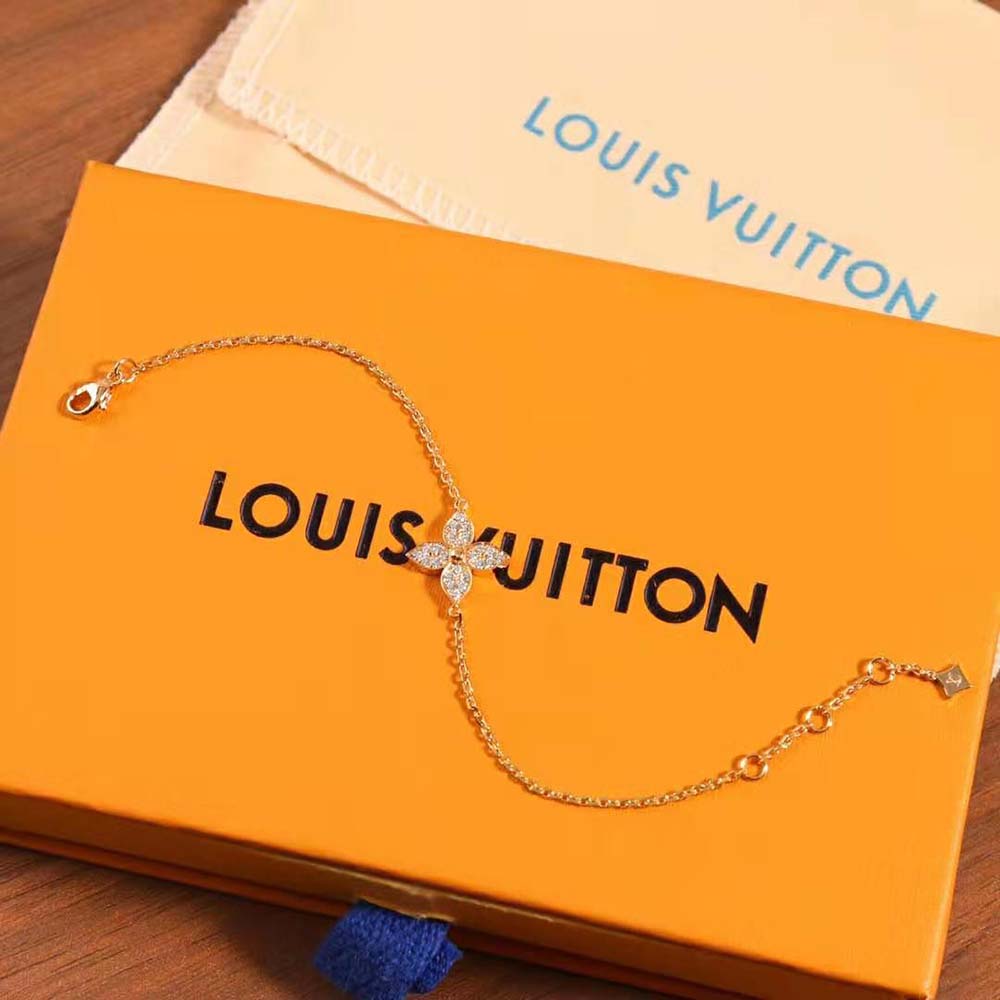 Louis Vuitton Women Idylle Blossom Bracelet Pink Gold and Diamonds (4)