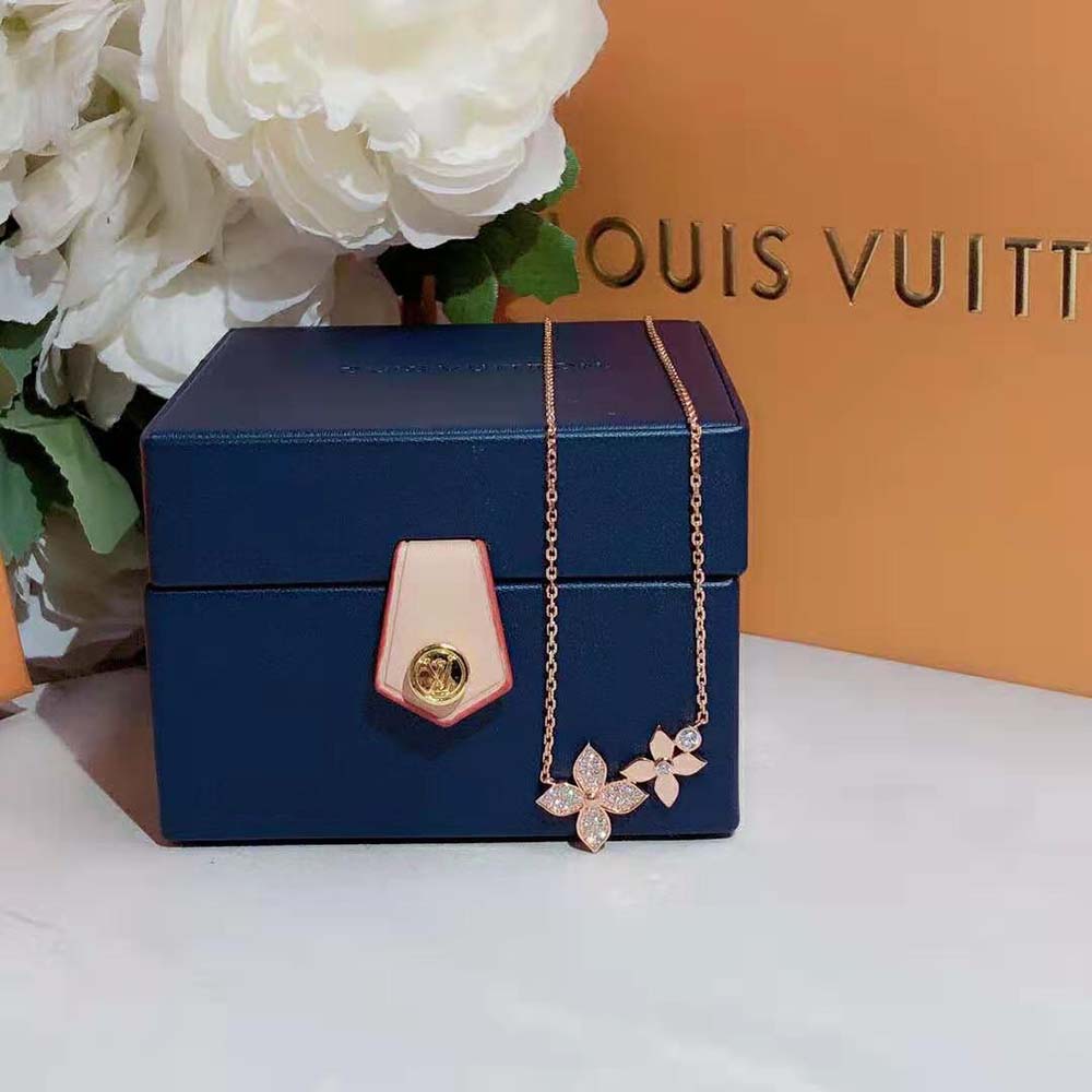 Louis Vuitton Women Idylle Blossom Necklace in Pink Gold (3)