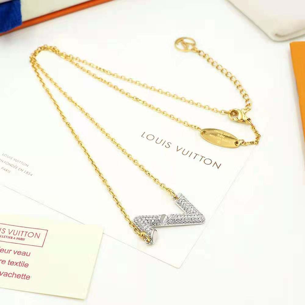 Louis Vuitton Women LV Volt Upside Down Pendant (8)