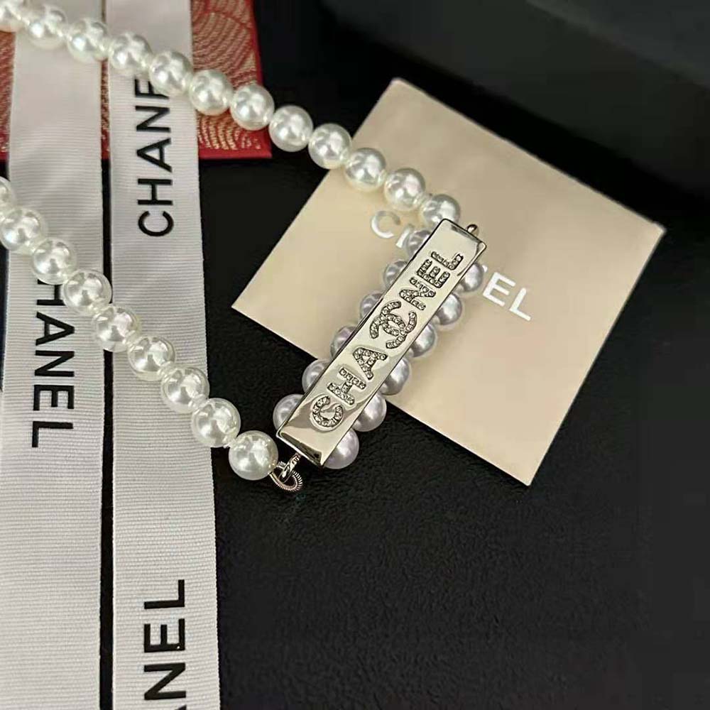 Chanel Women Choker in Metal Glass Pearls & Imitation Pearls-NS018 (5)