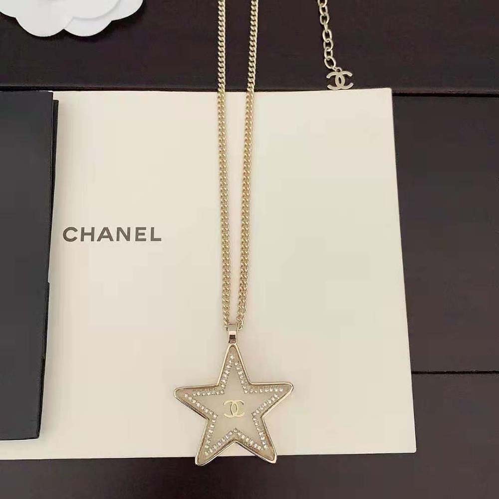 Chanel Women Pendant Necklace in Metal Resin & Strass-NU594 (4)