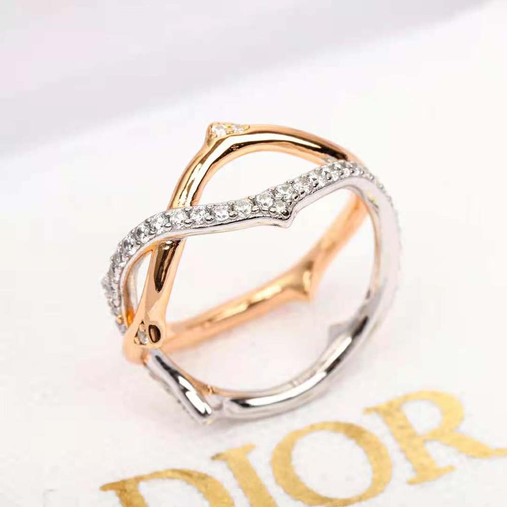 Dior Women Bois De Rose Ring Pink Gold White Gold and Diamonds (4)
