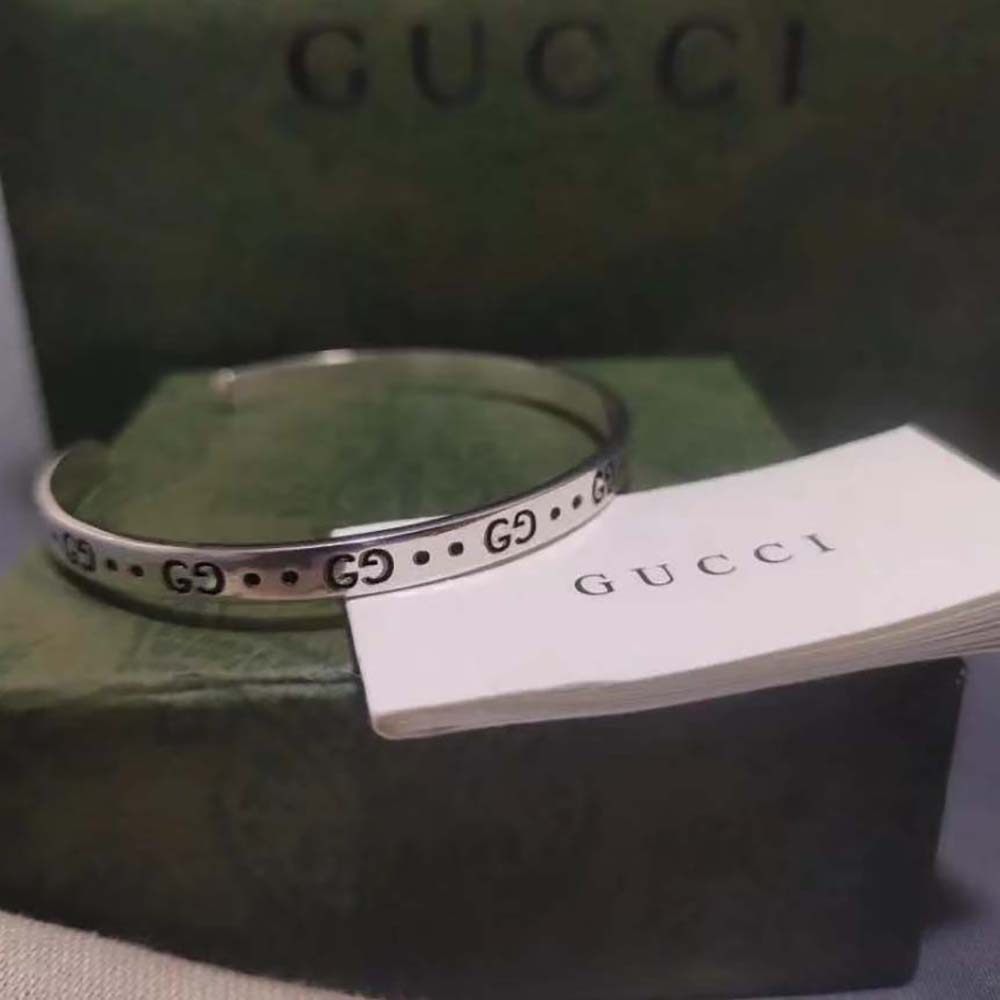 Gucci Unisex Icon 18k Bracelet 434524 J8502 9000 (4)