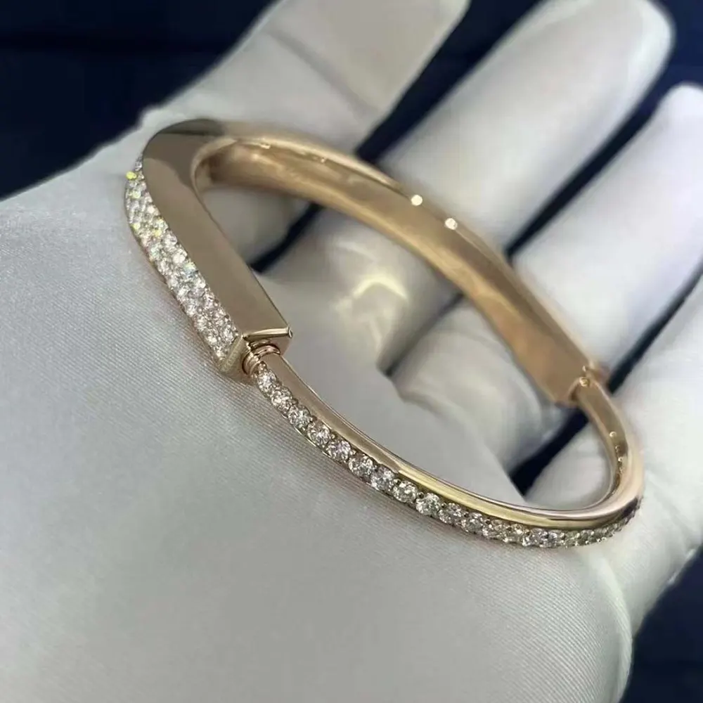 Tiffany Lock Bangle in Yellow Gold with Full Pavé Diamonds (4)