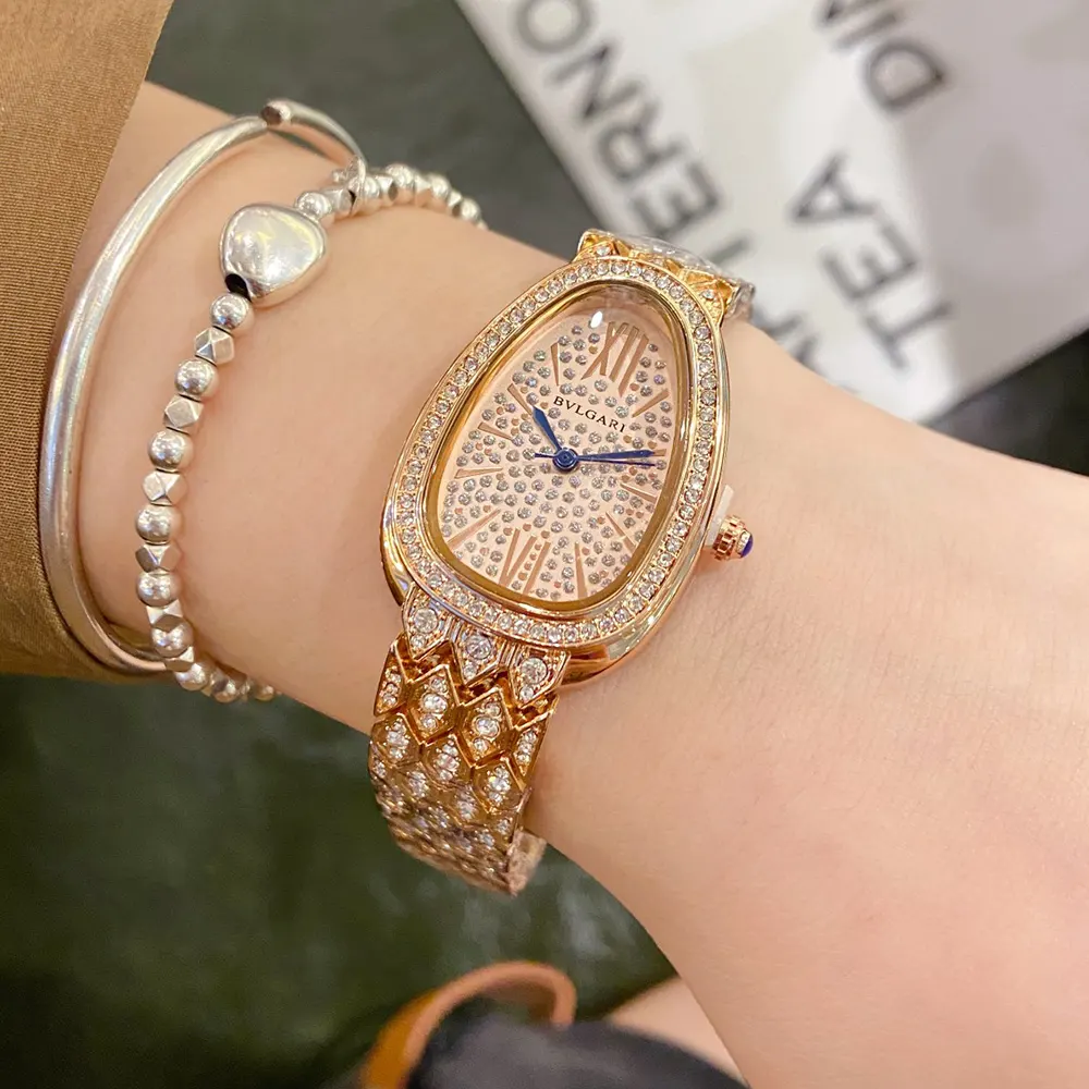 Bulgari Women Serpenti Seduttori Watch Quartz Movement 33 mm in Rose Gold and Diamond (4)