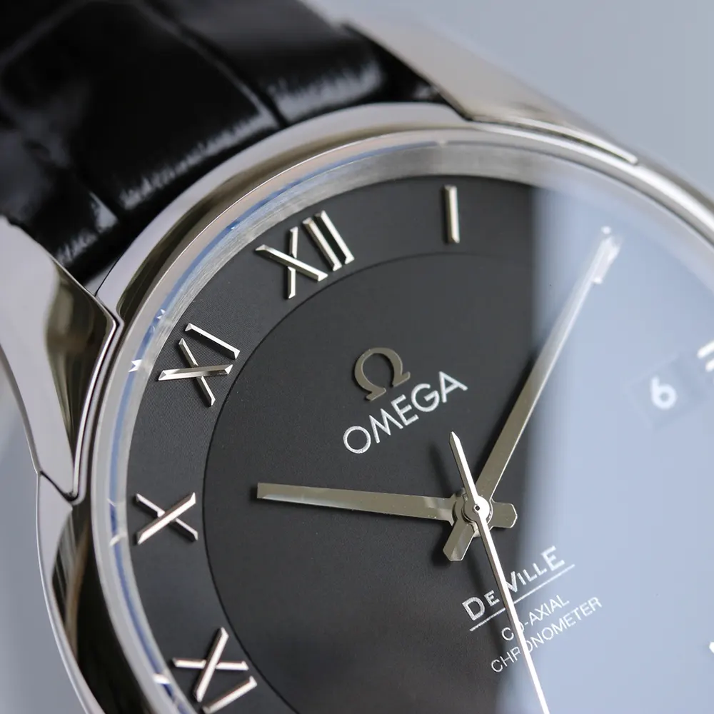 Omega Men DeVille Co-Axial Chronometer 41 mm on Black (5)