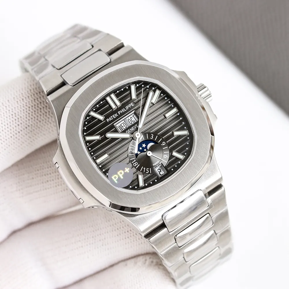 Patek Philippe Men Nautilus 40mm in Stainless Steel White (2)