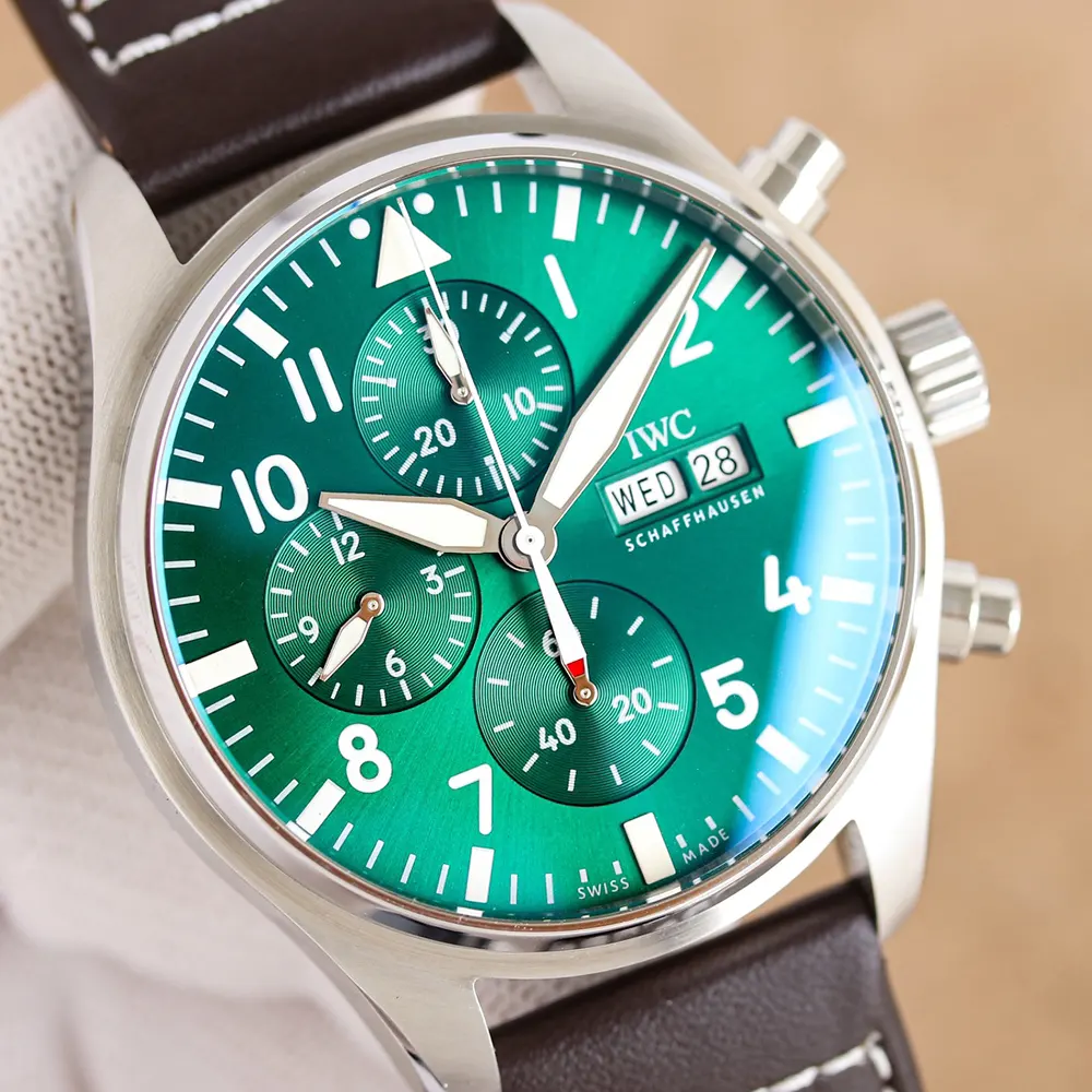 IWC Men Pilot’s Watch Chronograph 41 in Green Dial IW388103 (4)