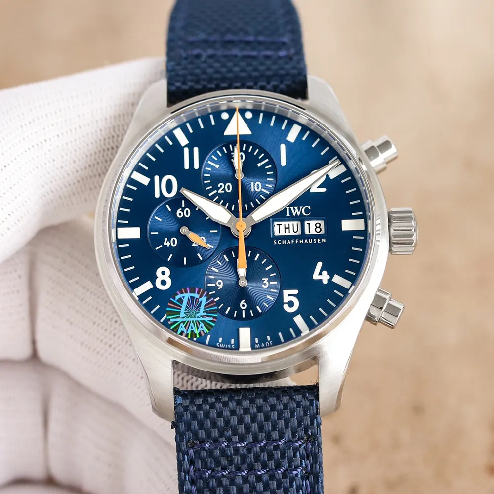 IWC Men Pilot’s Watch Chronograph 43 mm in Blue Dial IW377729 (2)