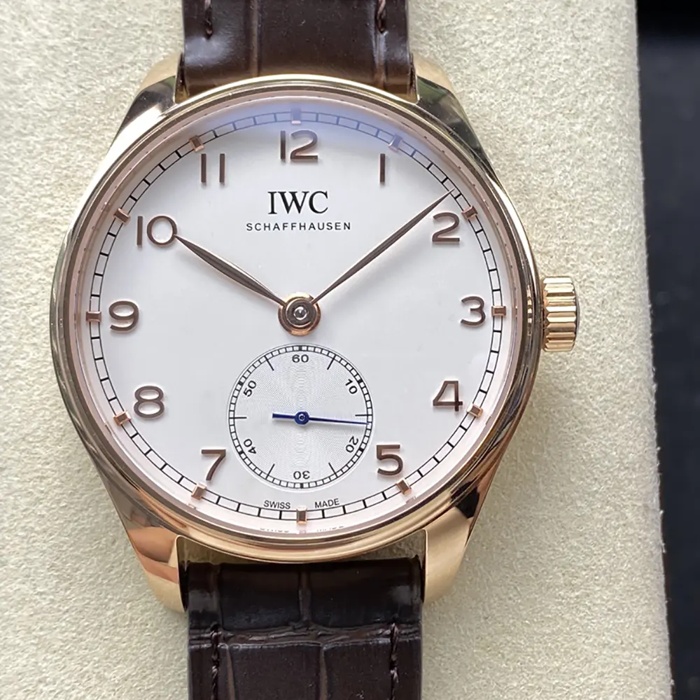 IWC Men Portugieser Automatic 40 Past Collections 2020 IW358306 (2)