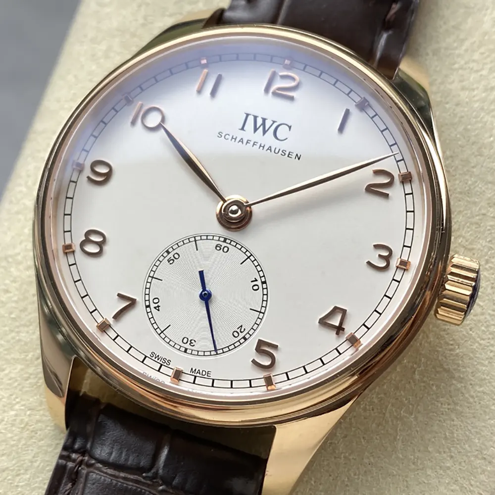 IWC Men Portugieser Automatic 40 Past Collections 2020 IW358306 (4)