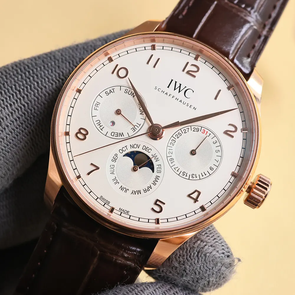 IWC Men Portugieser Perpetual Calendar 42 in 18 Gold Case (2)