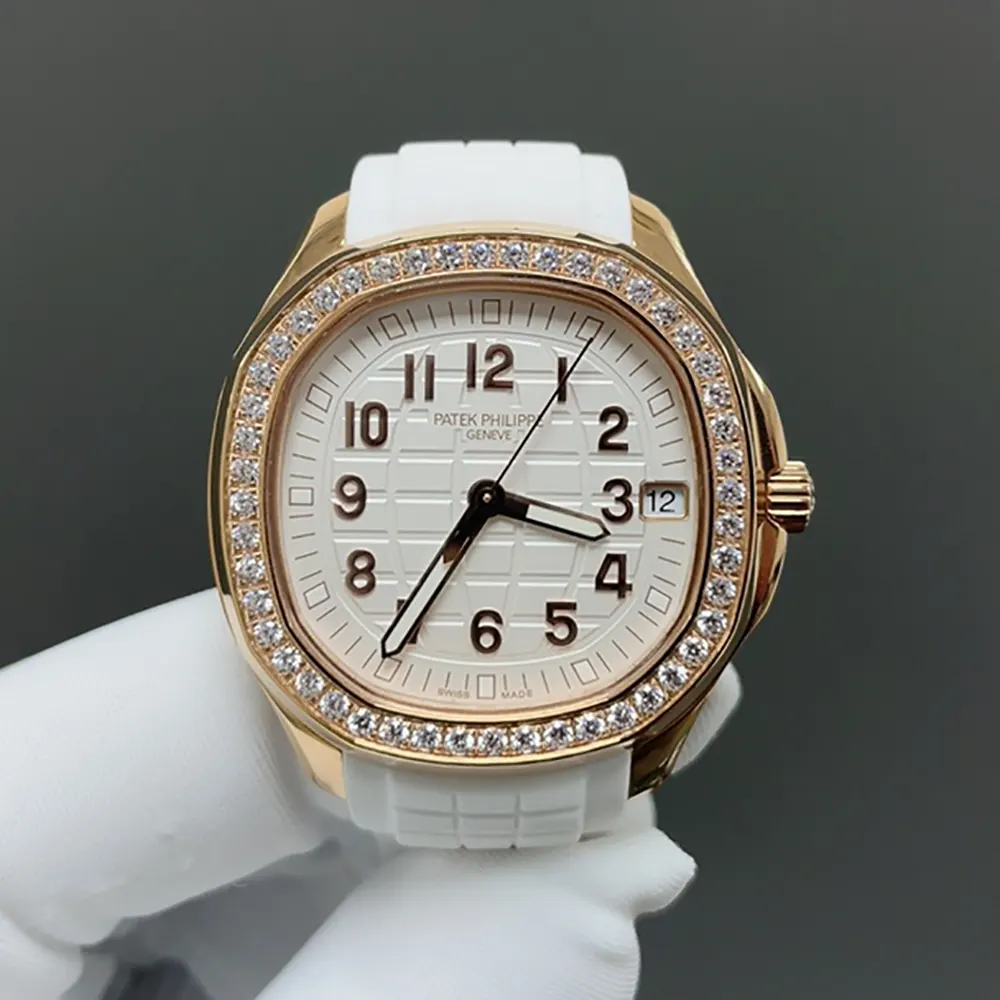 Patek Philippe Women Aquanaut Luce 38.8 mm in White and Rose Gold (2)