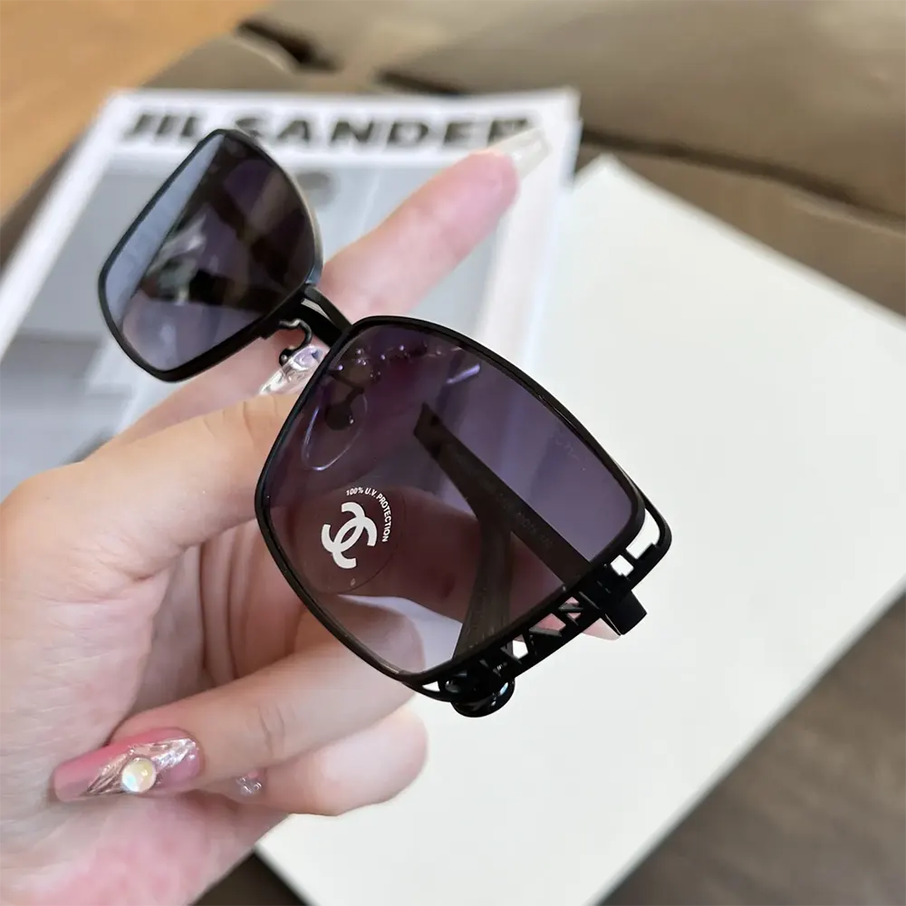 Chanel Unisex Rectangle Sunglasses-Black A71542X01060L2616 (3)