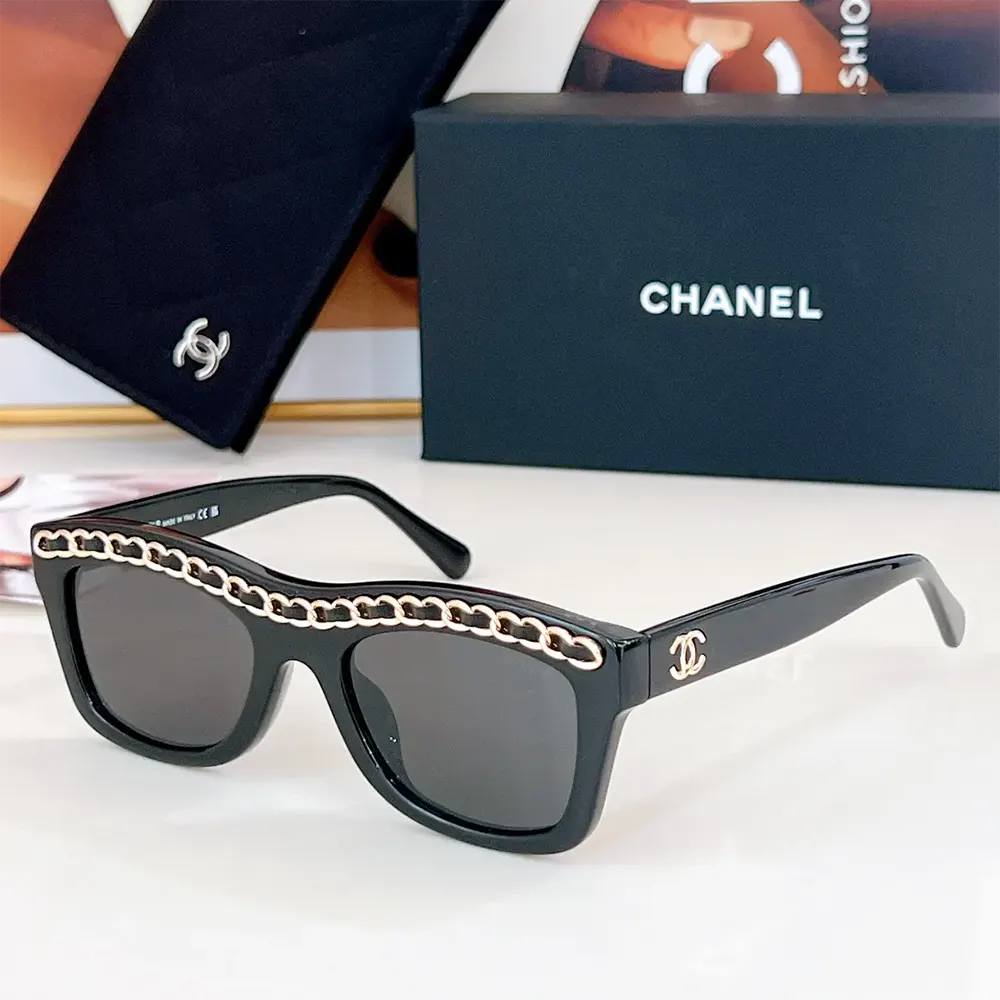 Chanel Unisex Rectangle Sunglasses Black A71626X06074S0116 (2)