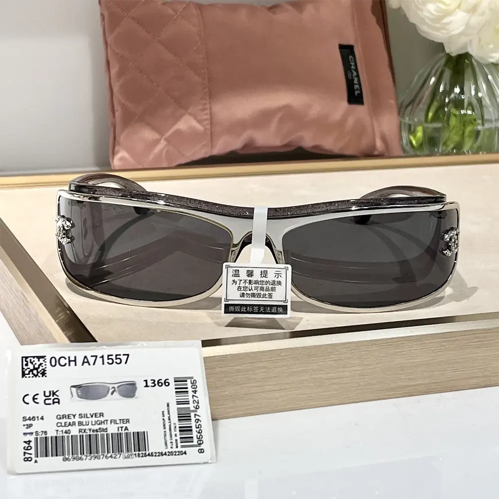 Chanel Unisex Shield Sunglasses A71557X02081 (2)