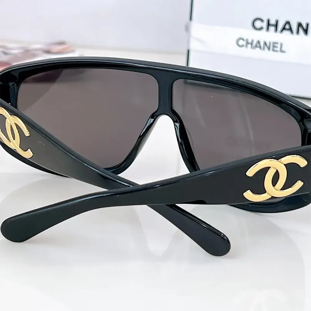 Chanel Unisex Shield Sunglasses-Black A71528X08101S225100 (5)