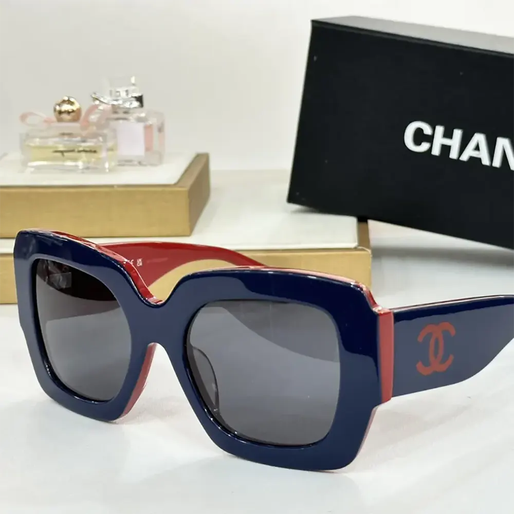 Chanel Unisex Square Sunglasses A71617X02081 (3)