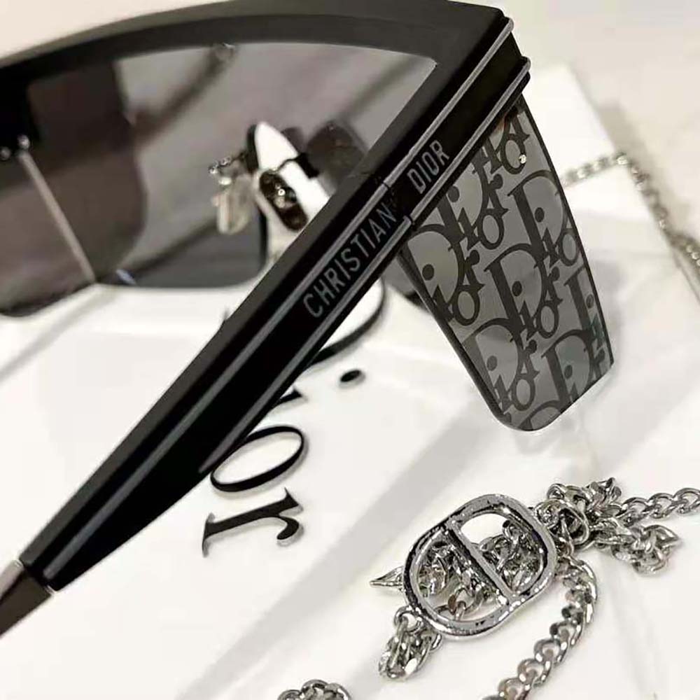 Dior Women DiorClub M1U Black Dior Oblique Mask Sunglasses (5)