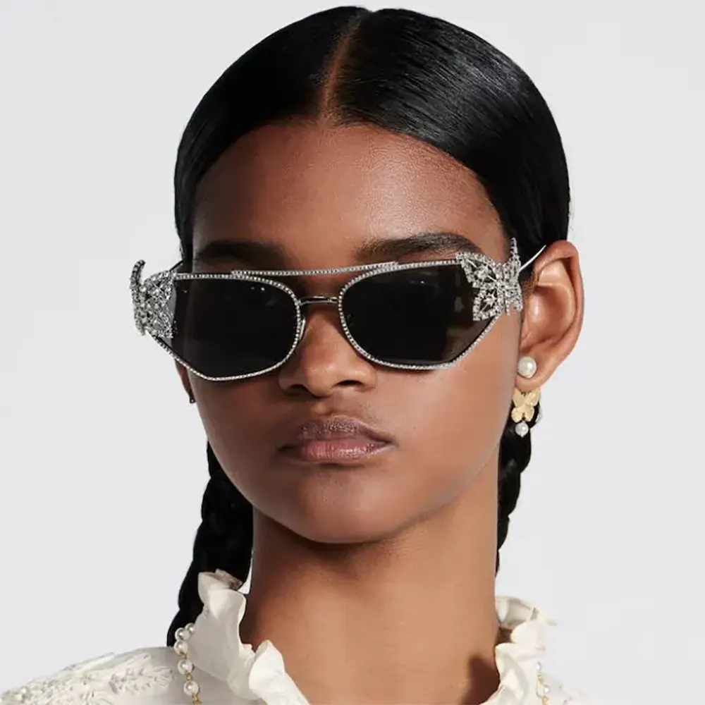 Dior Women DiorFantastica B1U Butterfly Sunglasses with Swarovski® Crystals (2)